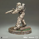 Fallout (TV) – Maximus Hand Painted Deluxe Figure
