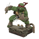 Teenage Mutant Ninja Turtles - Raphael Deluxe Gallery PVC Statue