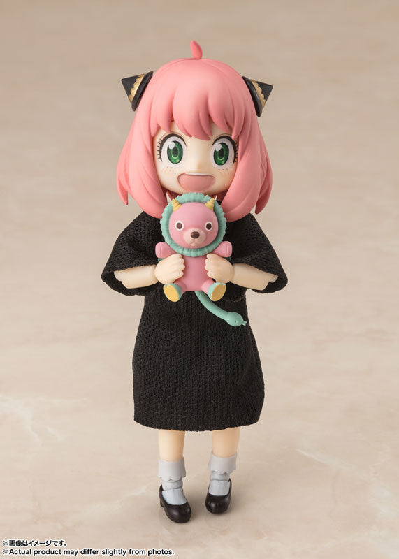 Spy x Family - S.H. Figuarts - Anya Forger (Casual Attire)