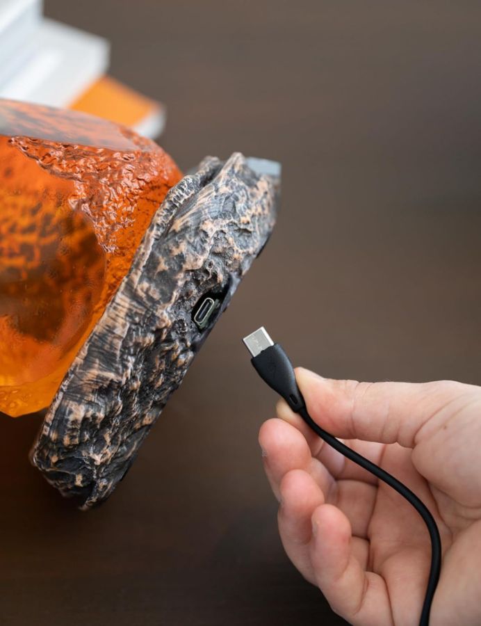 Jurassic Park - Amber Fossil LED Lamp