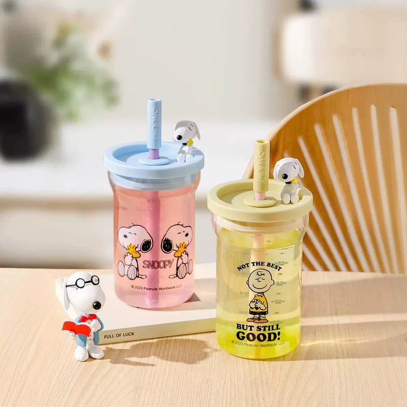 Peanuts - Snoopy Glass Cup with Straw 700ml