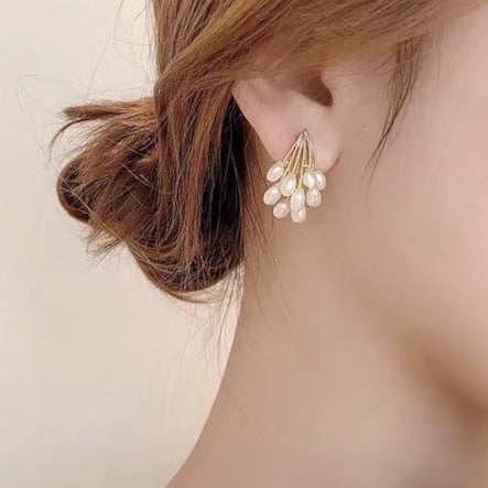 Phoebe Earrings