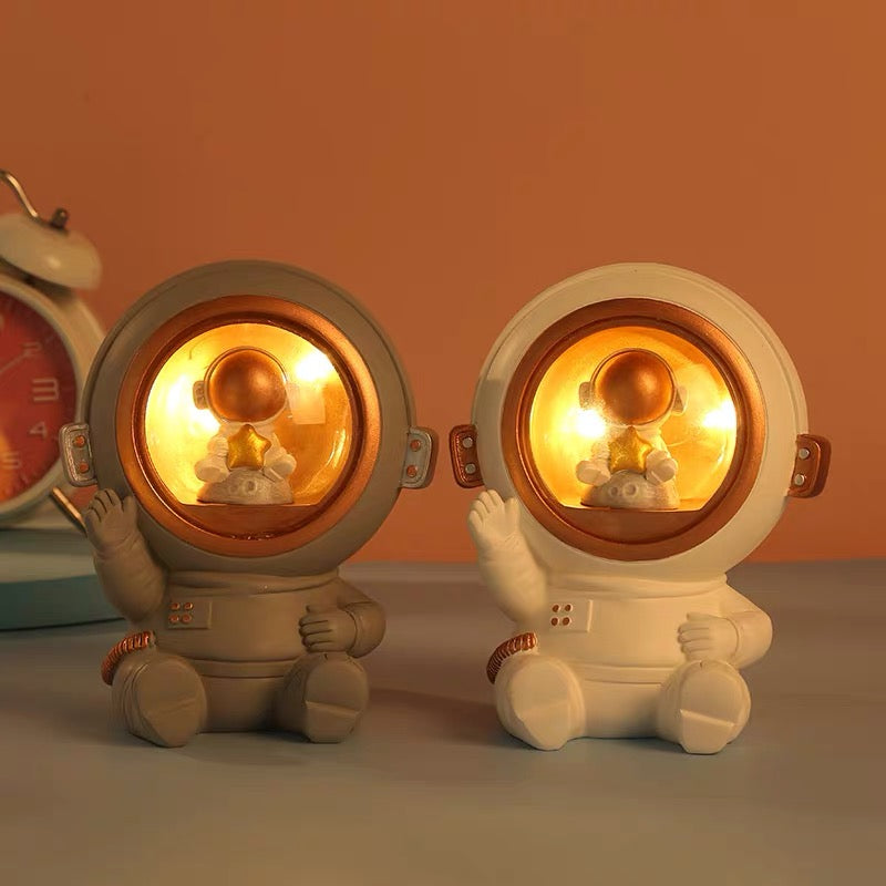 Astronaut Night Light