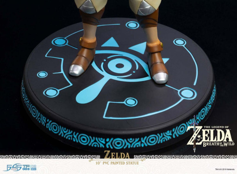 The Legend of Zelda - Zelda Breath of the Wild 10" Vinyl Statue