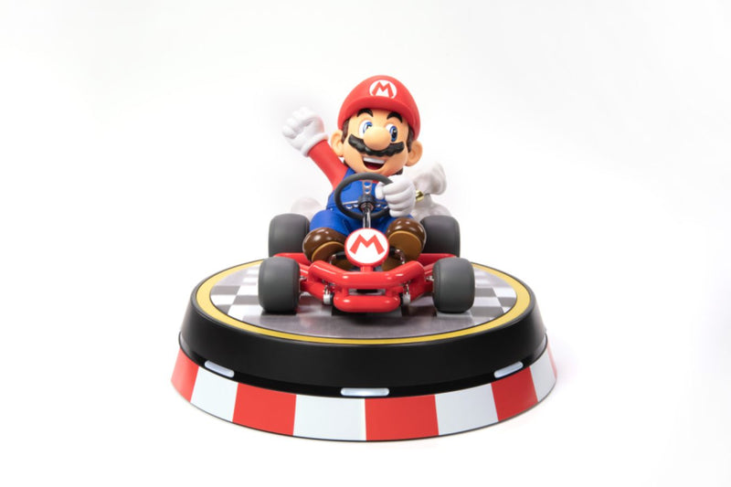Mario Kart - Mario PVC Statue (Collector's Edition)