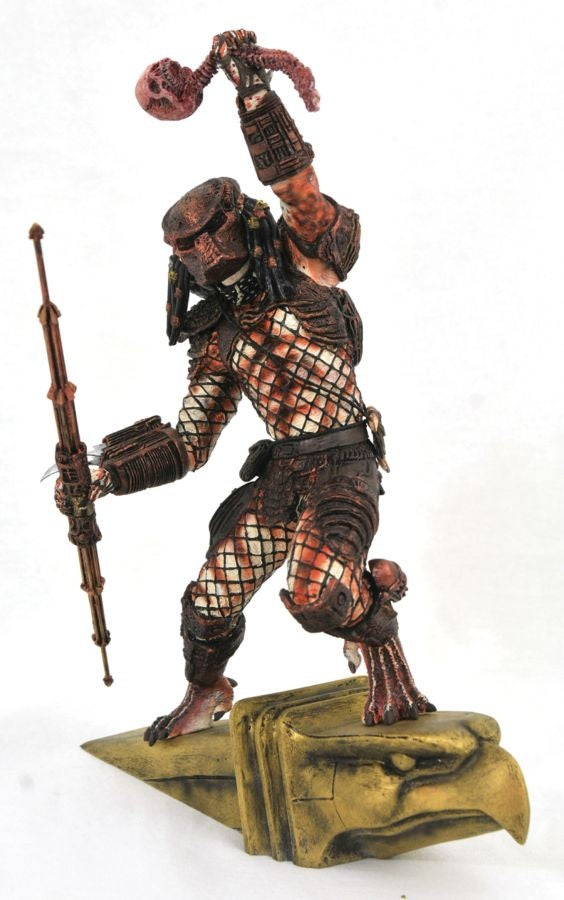 Predator 2 - Hunter Gallery PVC Statue