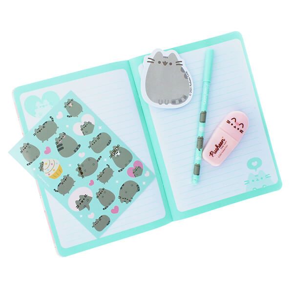 Simply Pusheen Super Stationery Set