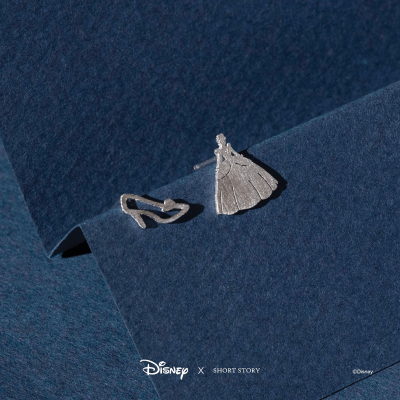 Disney - Cinderella - Dress and Shoe Earrings (Silver)