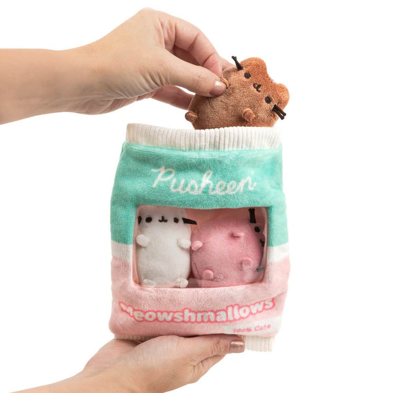 Pusheen: Meowshmallows in Plush Bag